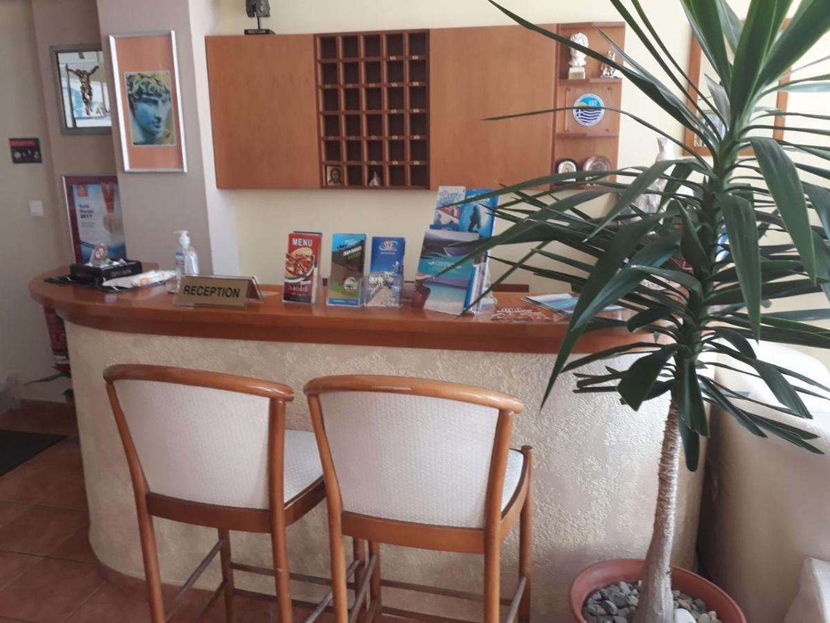 Paralía Villa Alexander מראה חיצוני תמונה