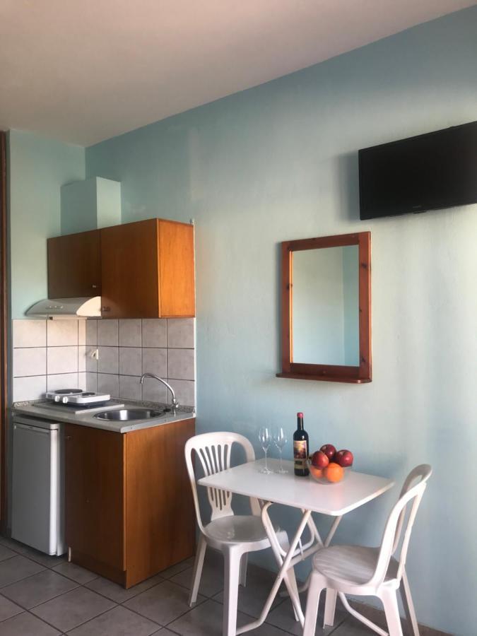 Paralía Villa Alexander מראה חיצוני תמונה