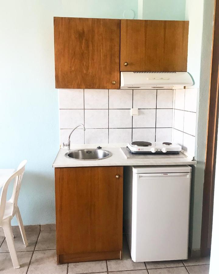 Paralía Villa Alexander מראה חיצוני תמונה