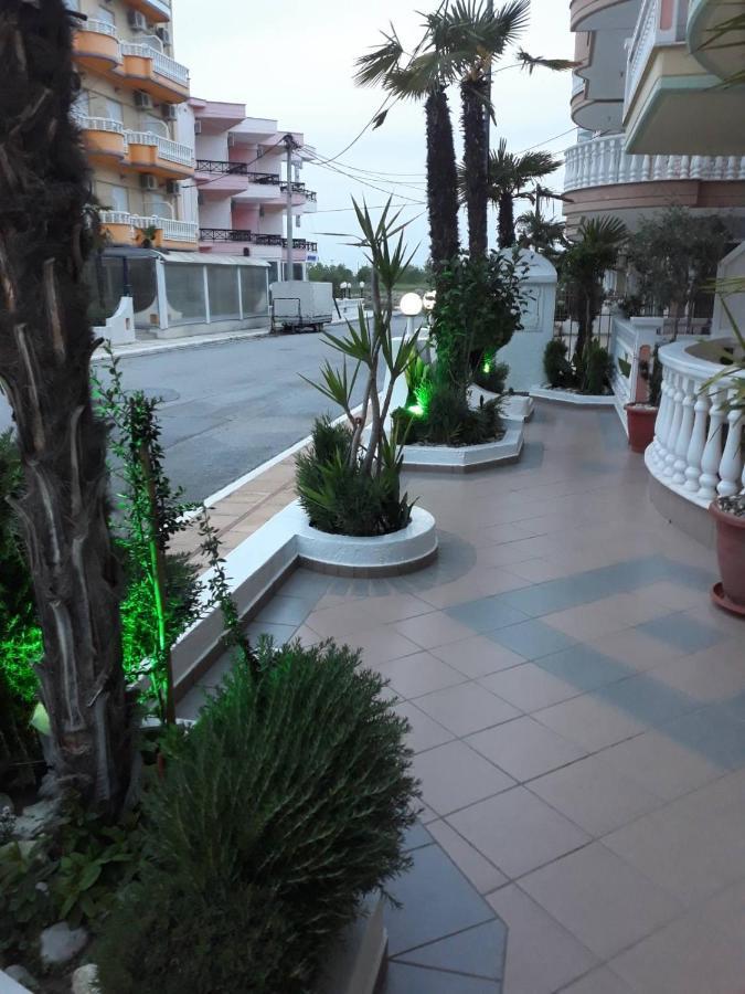 Paralía Villa Alexander מראה חיצוני תמונה