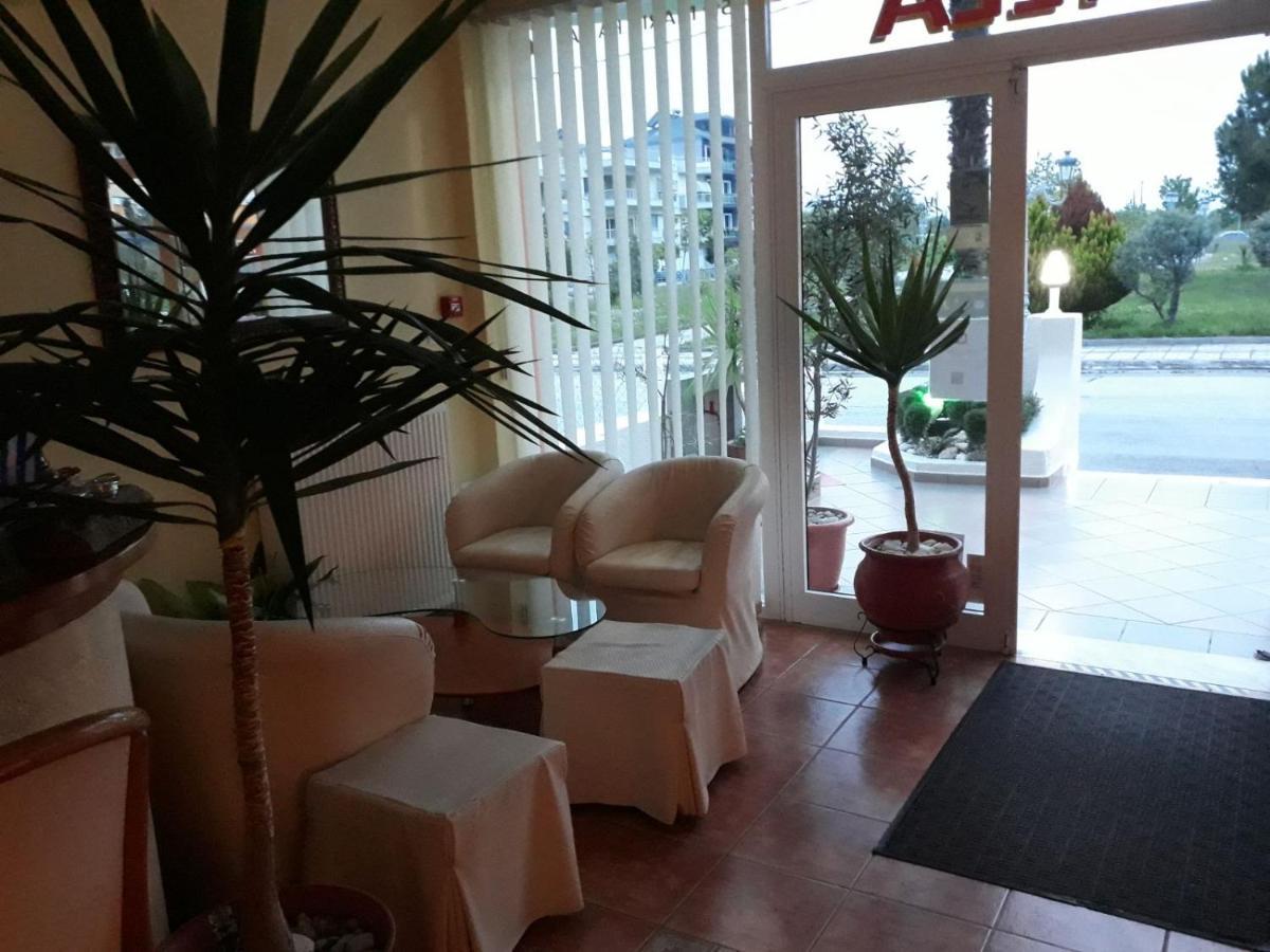 Paralía Villa Alexander מראה חיצוני תמונה